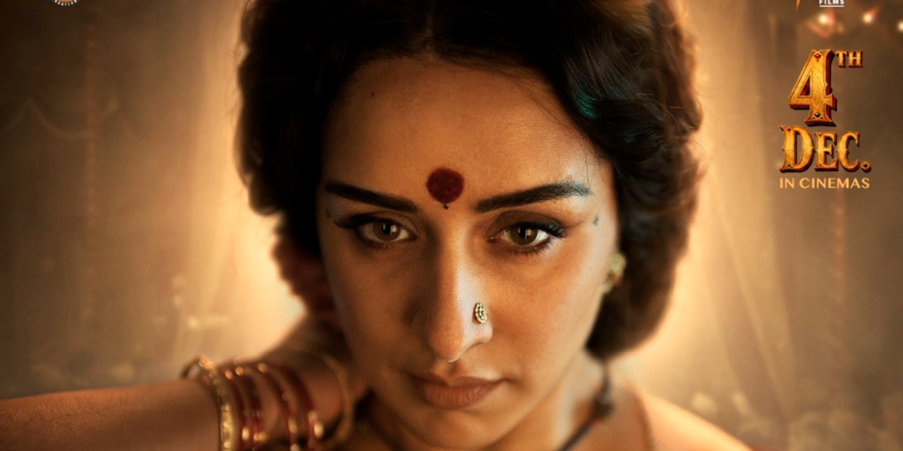 Official promotional image for Eetha, starring Shraddha Kapoor as Marathi Lavani and Tamasha performer Vithabai Narayangaonkar, with Randeep Hooda and directed by Laxman Utekar. The film releases in cinemas on December 4, 2026.