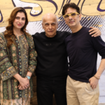 Farrhana Bhatt की Mahesh Bhatt से मुलाकात ने Fans के बीच बढ़ाई Excitement Farrhana Bhatt meets filmmaker Mahesh Bhatt