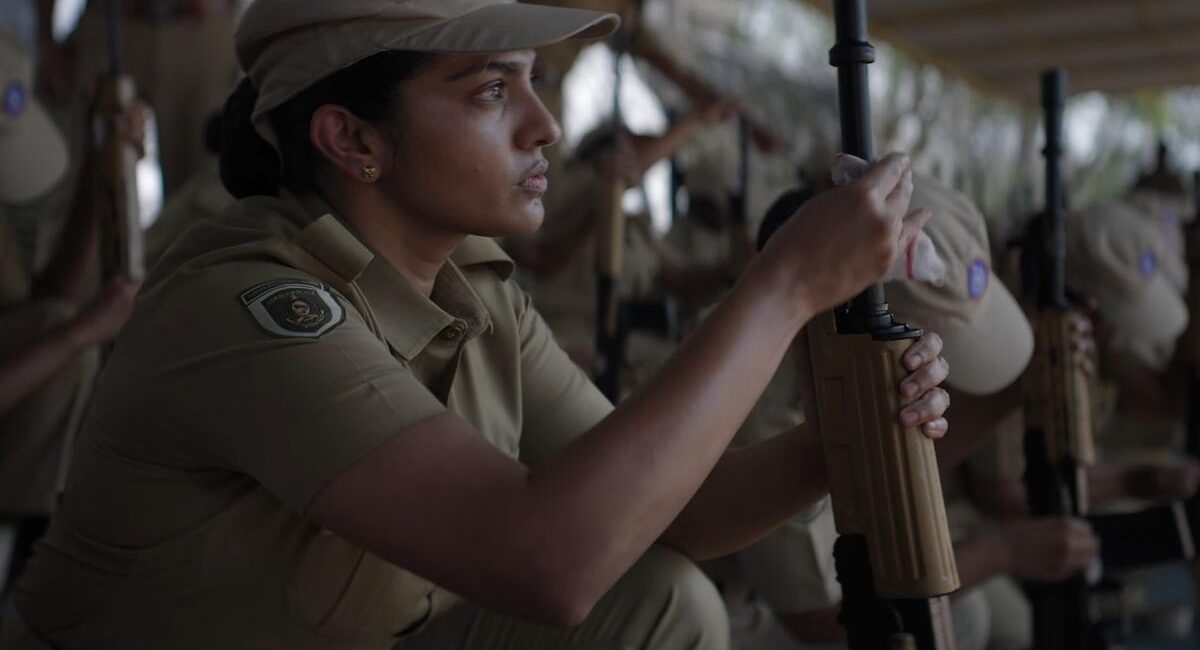 Pradhama Drishtiya Kuttakkar Parvathy Thiruvothu Netflix thriller