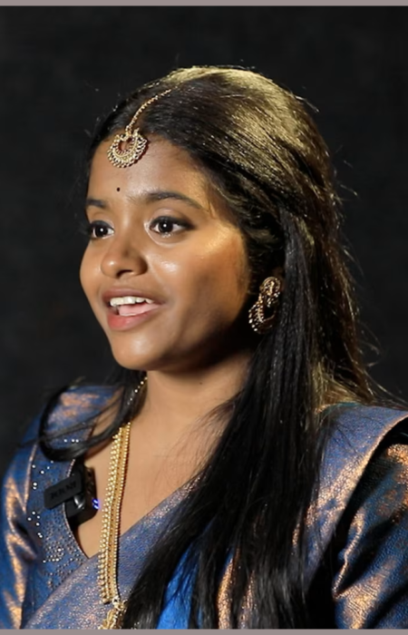 Rakshitha Shetty enters the Bigg Boss Kannada 13 house during the swayamvara task